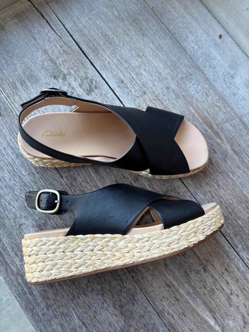 Clarke's Black Cross Over Sandel  Size US 8